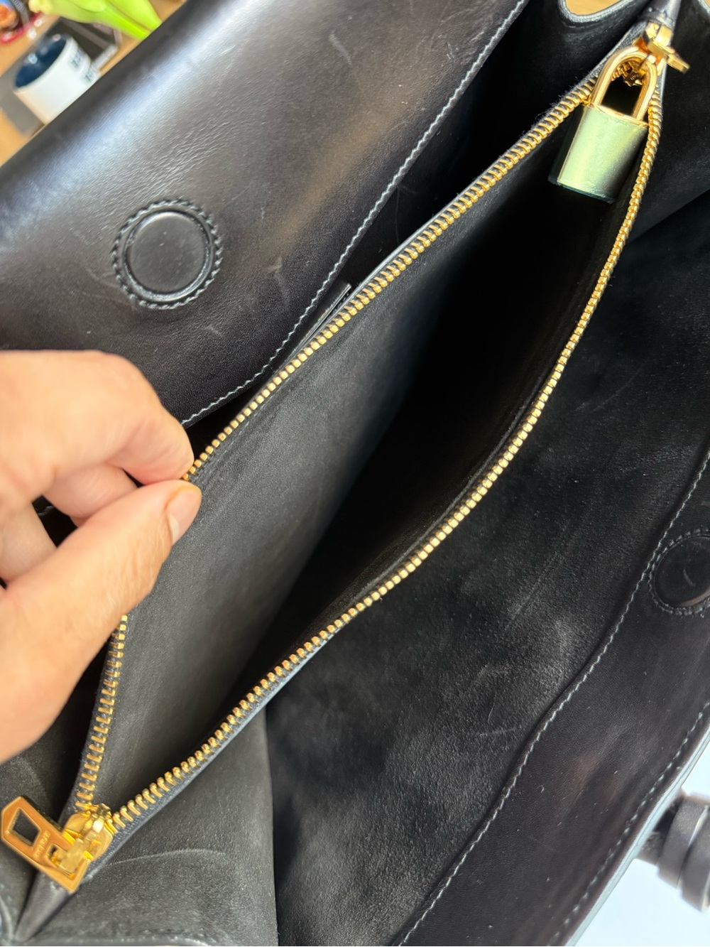 $1.6k Byredo Nécessaire de Voyage Leather Tote Bag Large Black Italy Rare - Picture 8 of 15